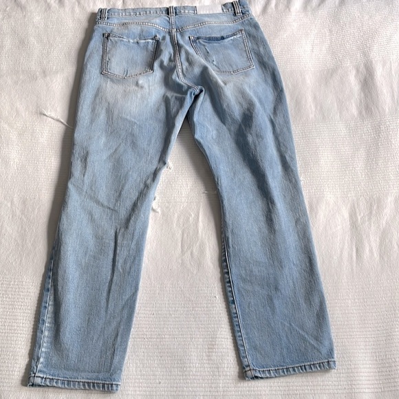 pistola Distressed Nico High Rise Mom Light Wash Jeans Size 29 - Picture 3 of 11